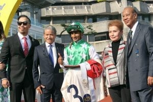 On-fire Teetan takes five at Sha Tin