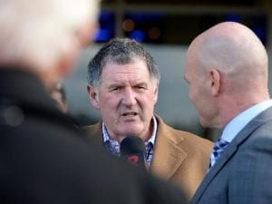 Perth trip on despite Sandown scratching