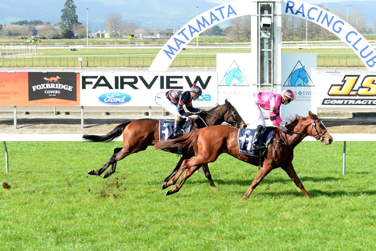 Brooknars winning at Matamata