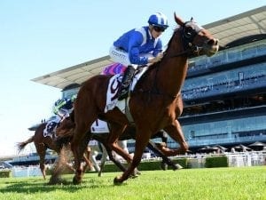 Futooh chasing Flight Stakes upset