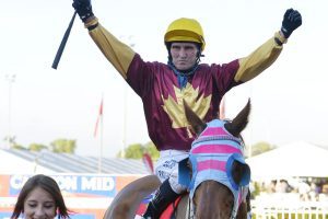 Saturday Sorcerer wins 2014 Darwin Cup