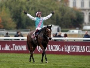 Enable digs deep for second King George