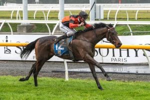 Lord Darci breaks Canterbury hoodoo in Winter Cup