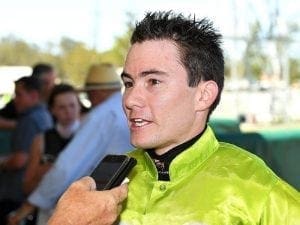 Hellyer poised to continue winning streak