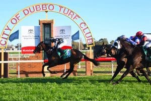 Casino Kid wins Dubbo Gold Cup